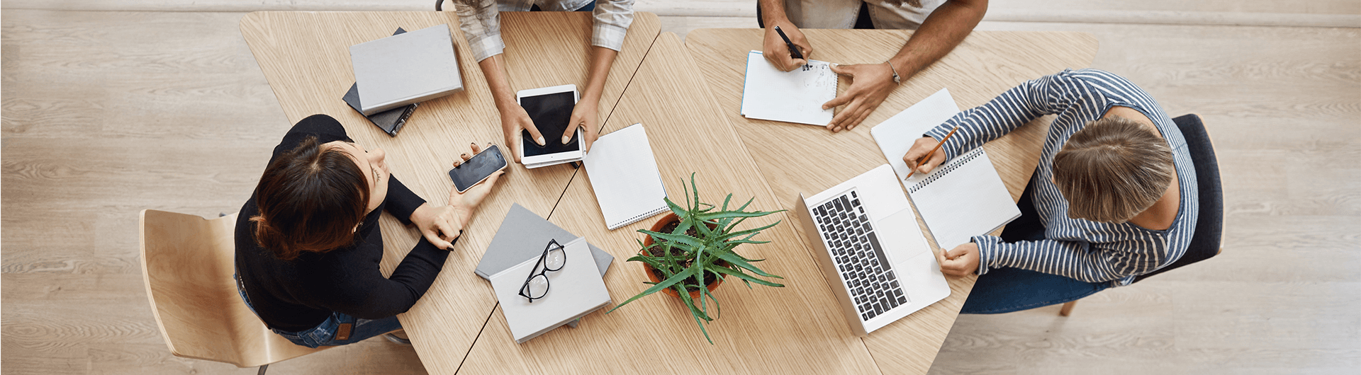 اتصل بنا – تواصل مع فريق أبجيم | أبجيم